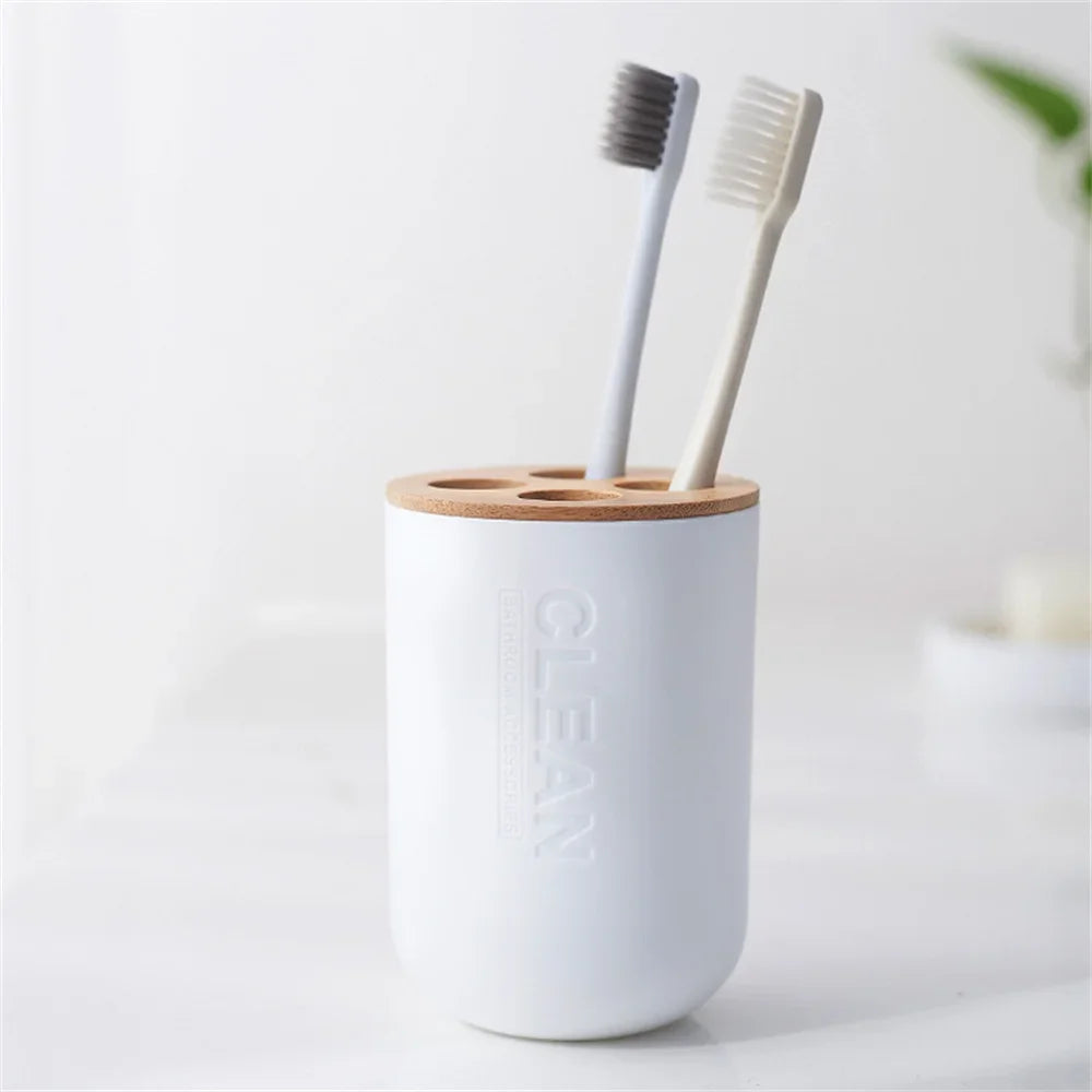 Bamboo Toothbrush Holder ™